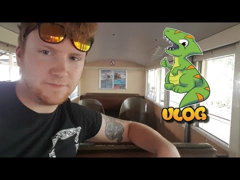 TINY TRAINS AND LARGE SAND! (Daily Vlog #4)