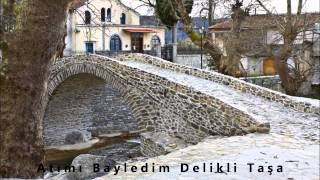 Atımı Bayledim Delikli Taşa - Koro