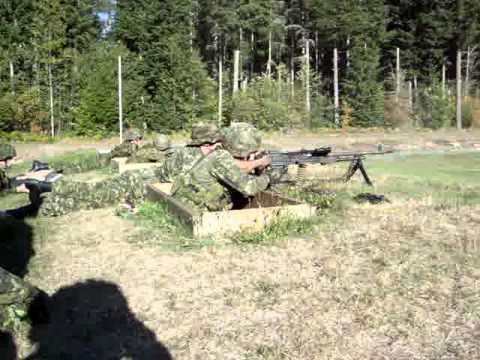 canadian c6 army gun machine gpmg