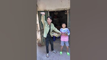 Trêu đùa cậu bé đáng thương - Teasing the poor boy #shorts