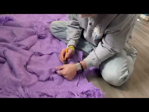 Cutting out head fabric and sewing.