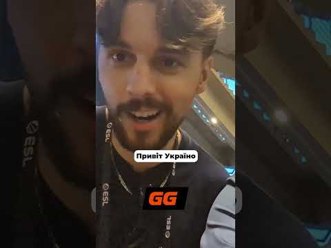 dima_wallhacks передає привіт українцям!