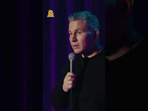 Comedian Mike Vecchione - Bed Bugs