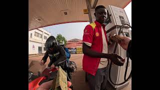 Stacja benzynowa w Afryce, Gwinea 🇬🇳 .Petrol station in Africa. Our riding in Guinea, West Africa