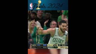 Jayson Tatum does not respect the 2 on 1 defense😱  #nba