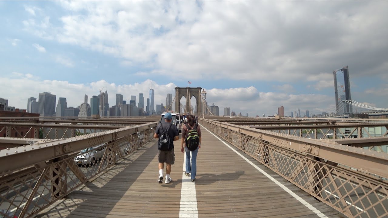 [ 4K ] Videowalk of Brooklyn Bridge, New York City