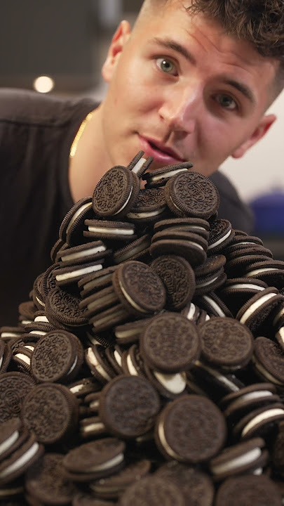 Download lagu 1000 Layer Oreo