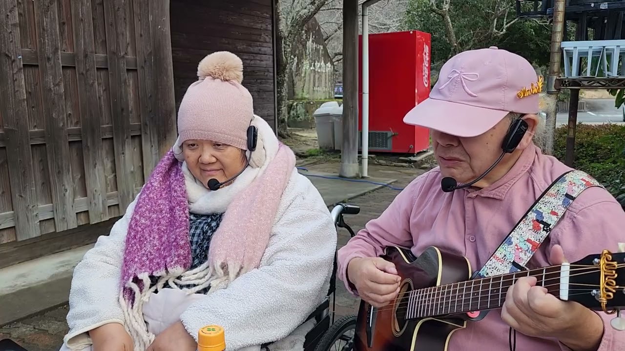 Swingy ｢夢の中へ｣(井上陽水) ｢バス通り｣(甲斐バンド) ｢青春時代｣(森田公一とトップギャラン)