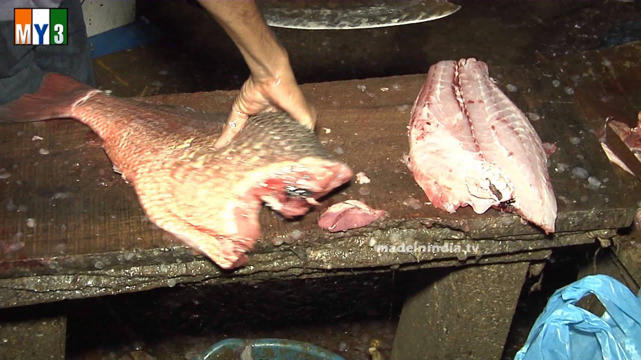 FISH CUTTING 2 - GOA STREET FOOD - WORLD STREET FOOD street food