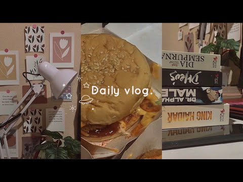 Daily vlog | cleaning my room, manga, watching kdrama, sewing baju kurung.