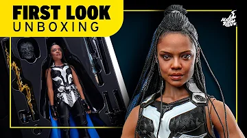 Hot Toys Valkyrie Thor Love and Thunder Figure Unboxing | First Look