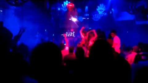 2 trouse brothers opening