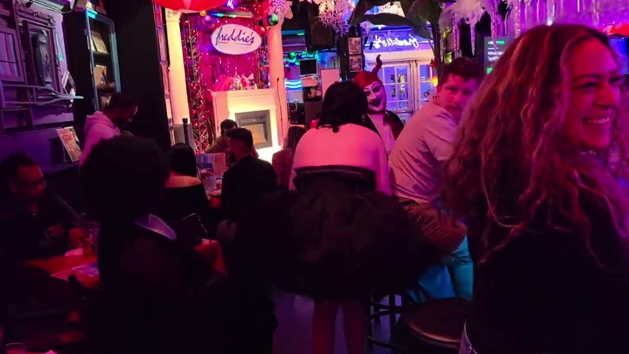 Insulina Rose What Performing at the Monthly Mx Freddie's Zodiac