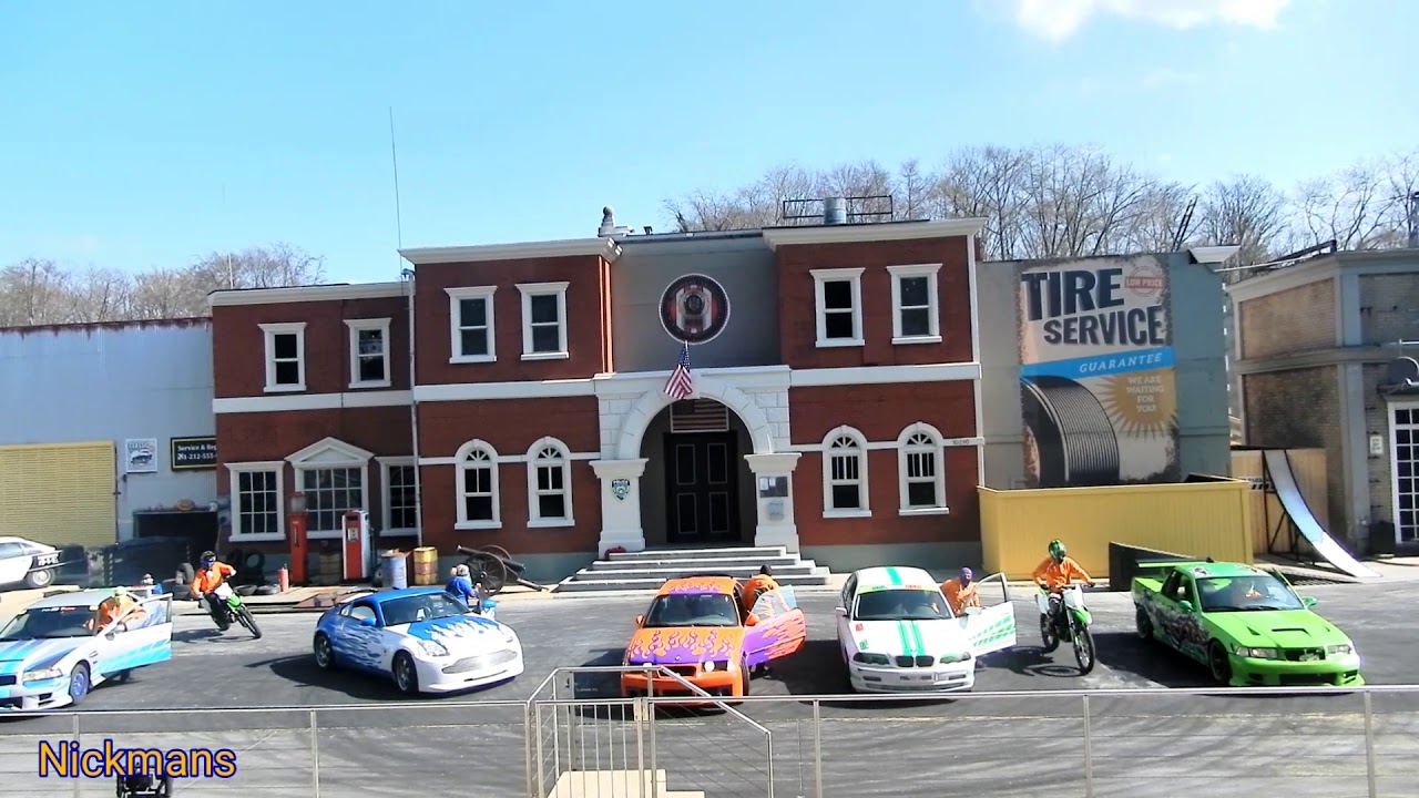 ~ Crazy Cops New York ~ The Action Stunt Show ~ Moviepark Germany first Show.