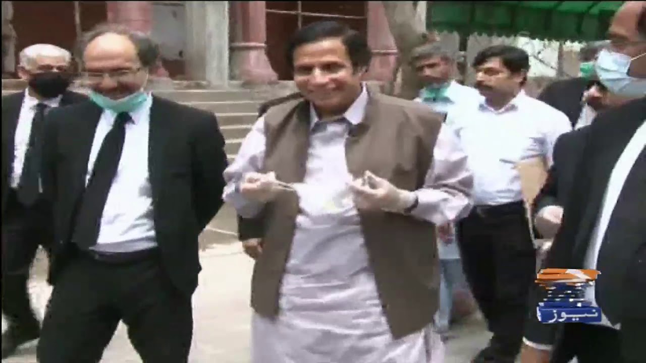 Notice issued to NAB in plea filed by PML-Q leaders