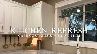How to DIY easy budget friendly Cafe Curtains and  DIY Window Trim