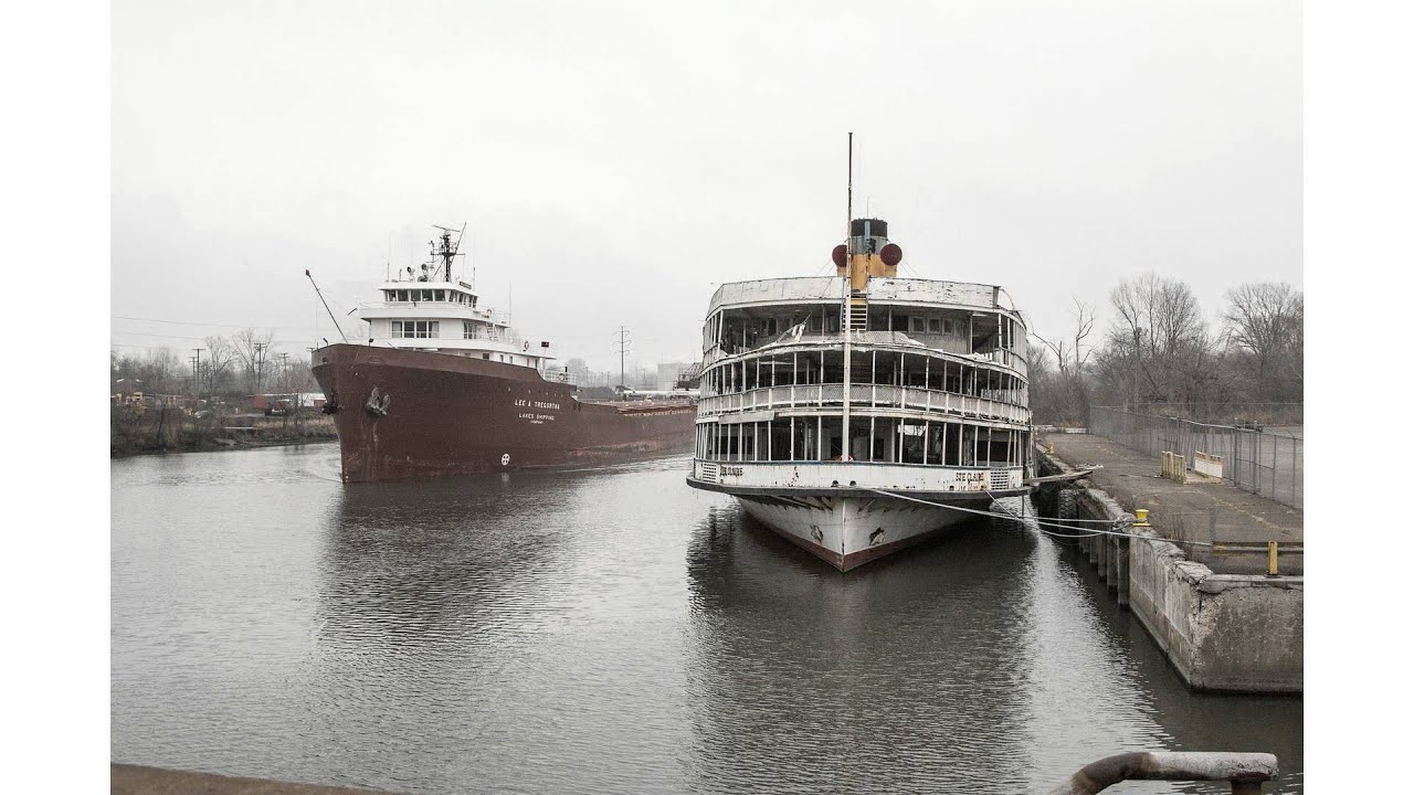 The St Claire Boblo Boat You