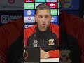 Melvin Boel kreeg in de voorbereiding op het duel met Aston Villa hulp van Liverpool 🏴