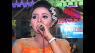 Download Lagu Kembali Berdansa Areva Music Live Geneng Genengsari MP3 Download Lagu Kembali Berdansa Areva Music Live Geneng Genengsari MP3