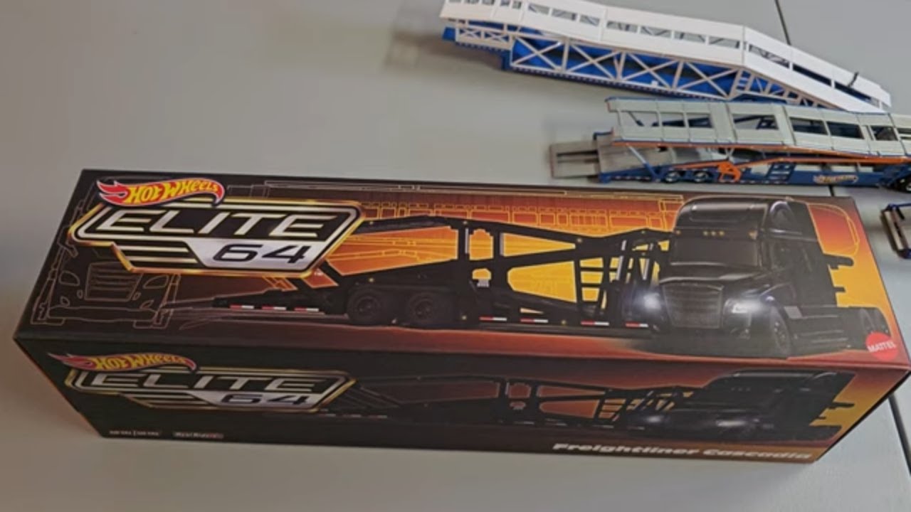 ホットウィール エリート 64 フレイトライナー トラック。 Big On Detail and Value: Reviewing the Hot Wheels Elite 64
