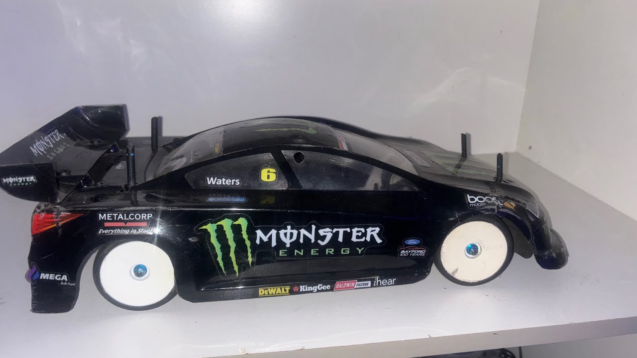 1/10 RC touring car Yokomo BD7