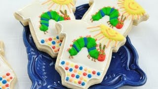 Alice in Wonderland Onesie Cookies, Piping Bows On Cookies Tutorial -  Haniela's