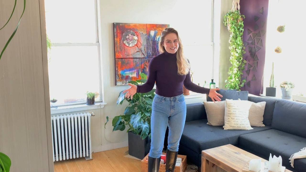 See How One Woman Makes The Most Of Her 280-Square-Foot Apartment Space In New York City