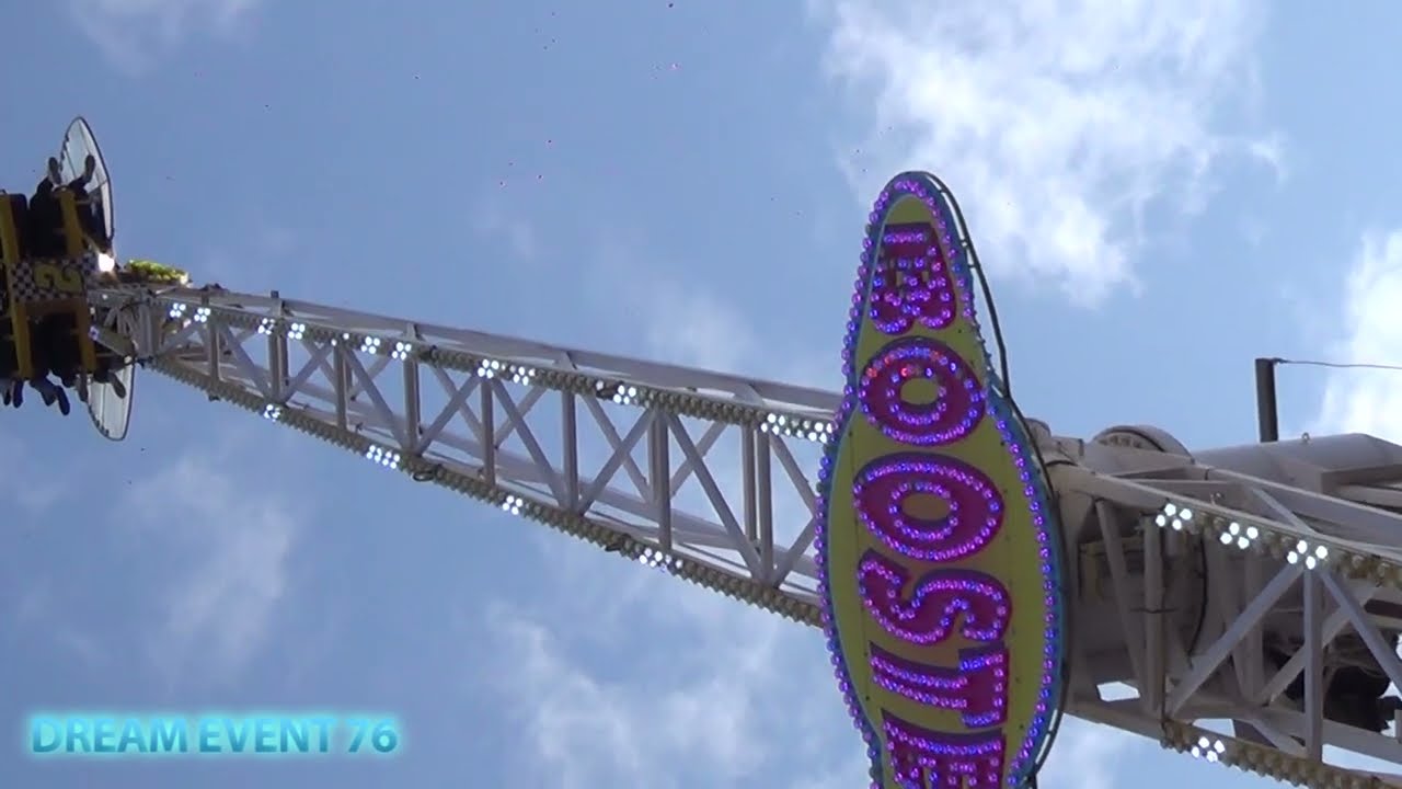 Manège Booster ( T ), foire nouvelle de Flers 2022 ( 61 )