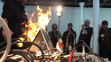 Overload Collapse @ FRI-ART