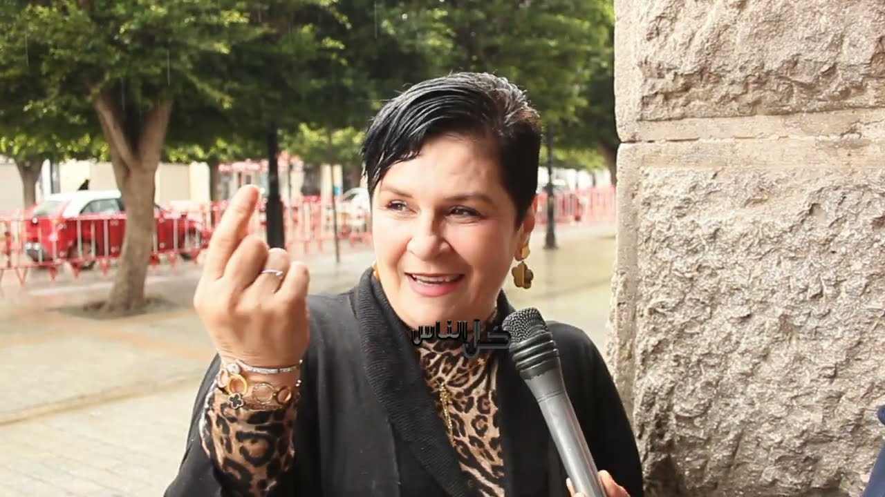 طلقت وانا صغيرة حار_بت على صغاري وصلتهم ،خواتي لاواحد سأل علينا ولية وحدي كيف كبرو مانيش بحاجة ليهم 