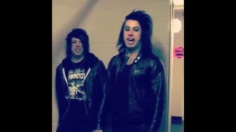 Ronnie Radke & Falling In Reverse funny Hot Topic announcement from 2011