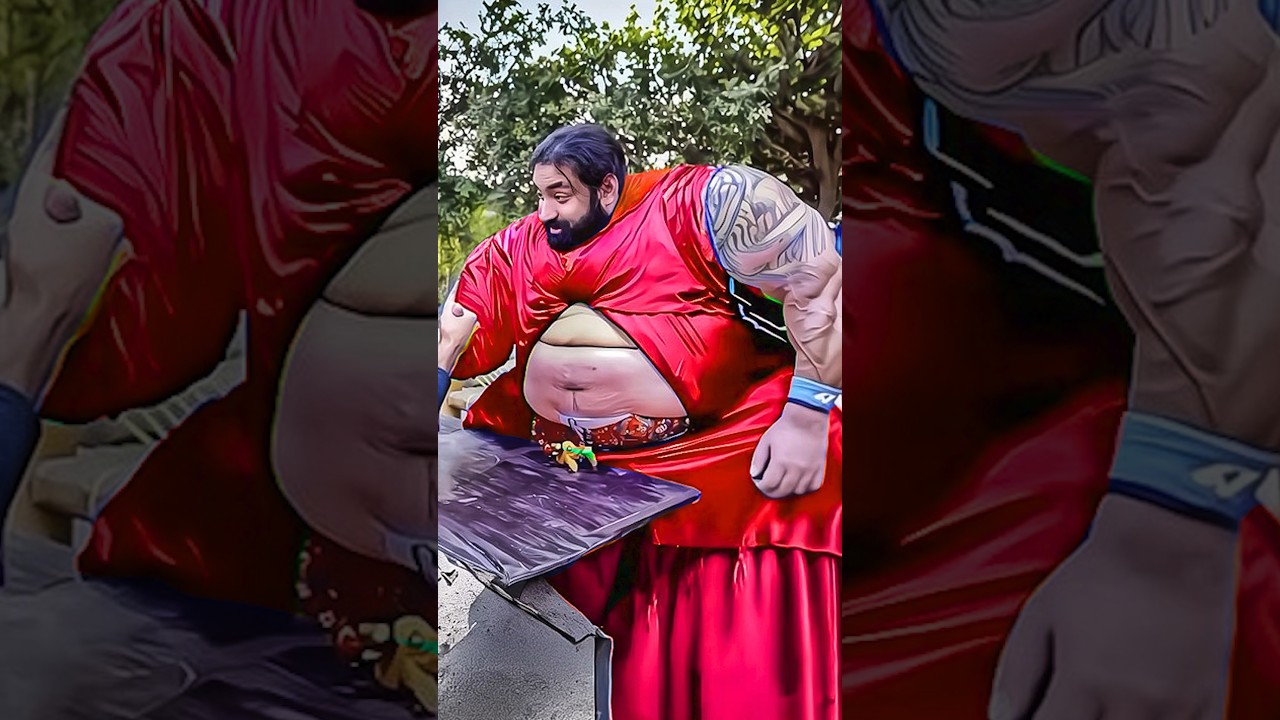 Хан Баба пытается это скрыть