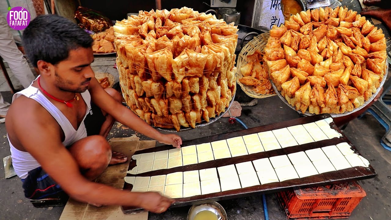 Most Famous Khaja Mithai of Bihar Rs.10/- Only l बिहार की खाजा मिठाई l Patna Street Food | Food Fatafat