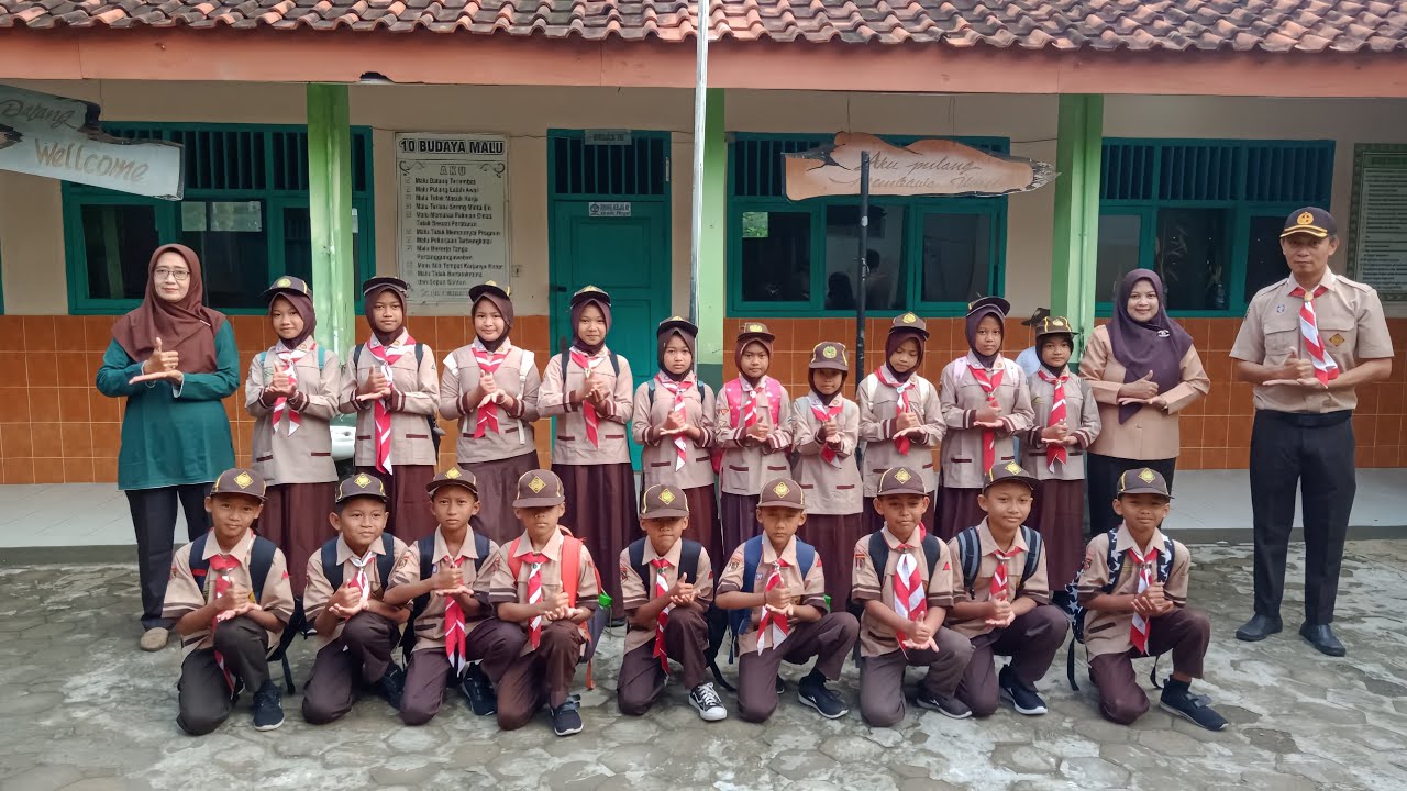 Penampilan Seni Budaya Tari Jaranan - SDN 1 Gumelem Kulon