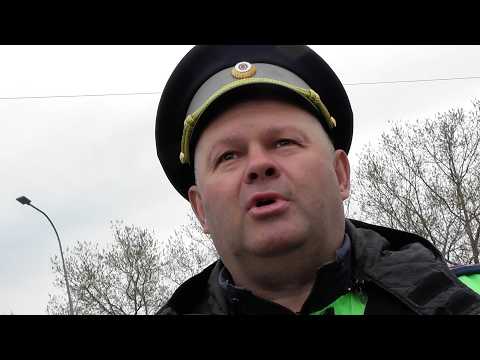 Popov invited the South-Eastern Administrative Okrug traffic police to the unit to inspect all tr...