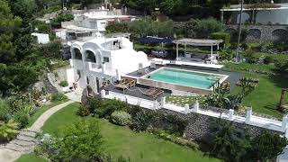 Oasi di Lusso con Vista Mare nel Cuore di Anacapri | Luxury Oasis with Sea View in Anacapri