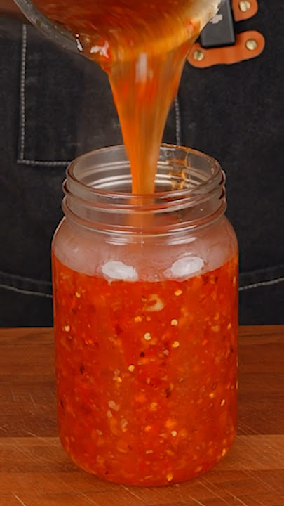 Part 67 of “Sauces I’d Swim In” - Thai Chili Sauce 🔥