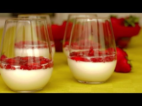 Strawberry & Yogurt Panna Cotta