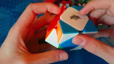 FAST Sledgehammers on a Skewb....???