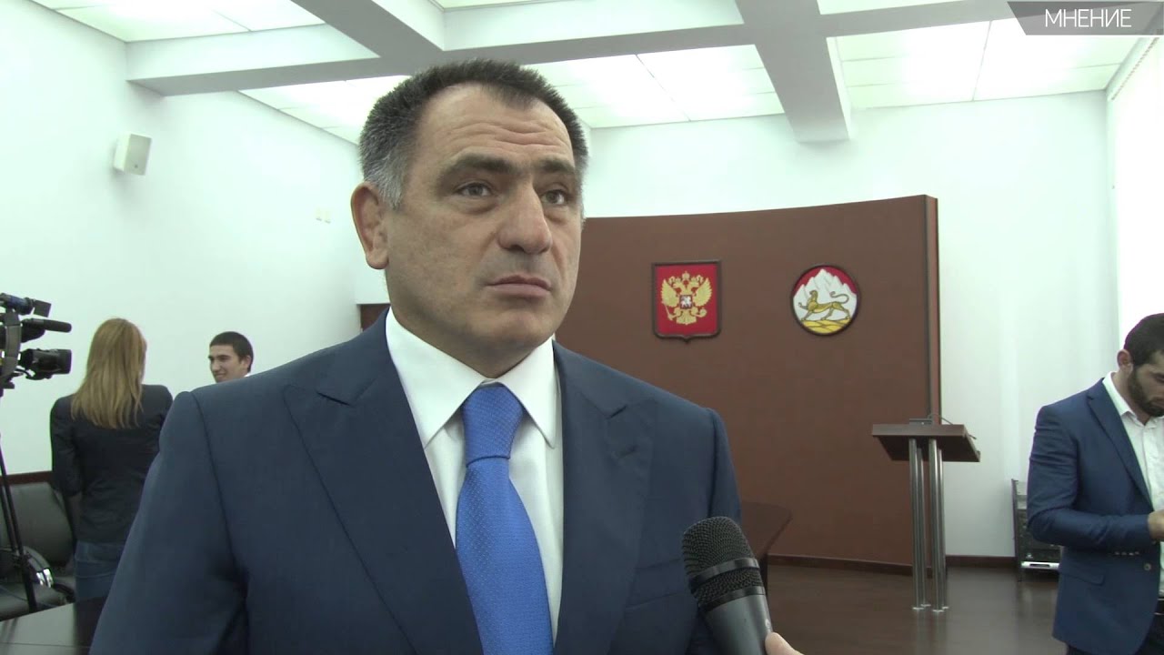 Махарбек Хазбиевич Хадарцев борец