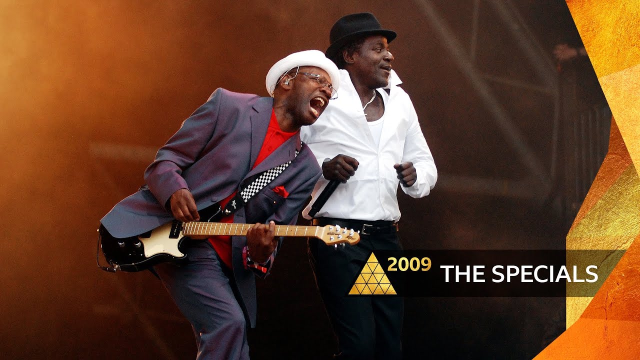 The Specials - Ghost Town (Glastonbury 2009) The Specials - Ghost Town (Glastonbury 2009)