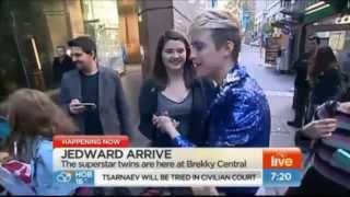 20130423 Sunrise Jedward Arrive