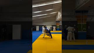 ЧЕТКИЙ ЗАЦЕП ИЗНУТРИ 🔥👊🏻 #judo #judoka #judotraining #bjj #jiujitsu #mma #shortvideo #shorts