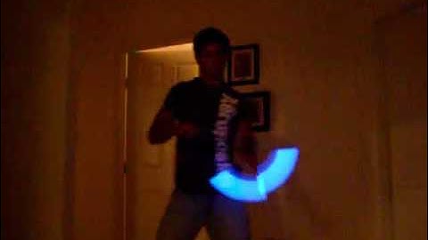 Glowsticking.Com ChriZ 4 Month Glowsticking 9.19.09