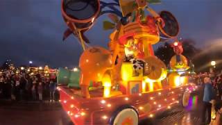 Disney Paris Parade - Christmas 2019