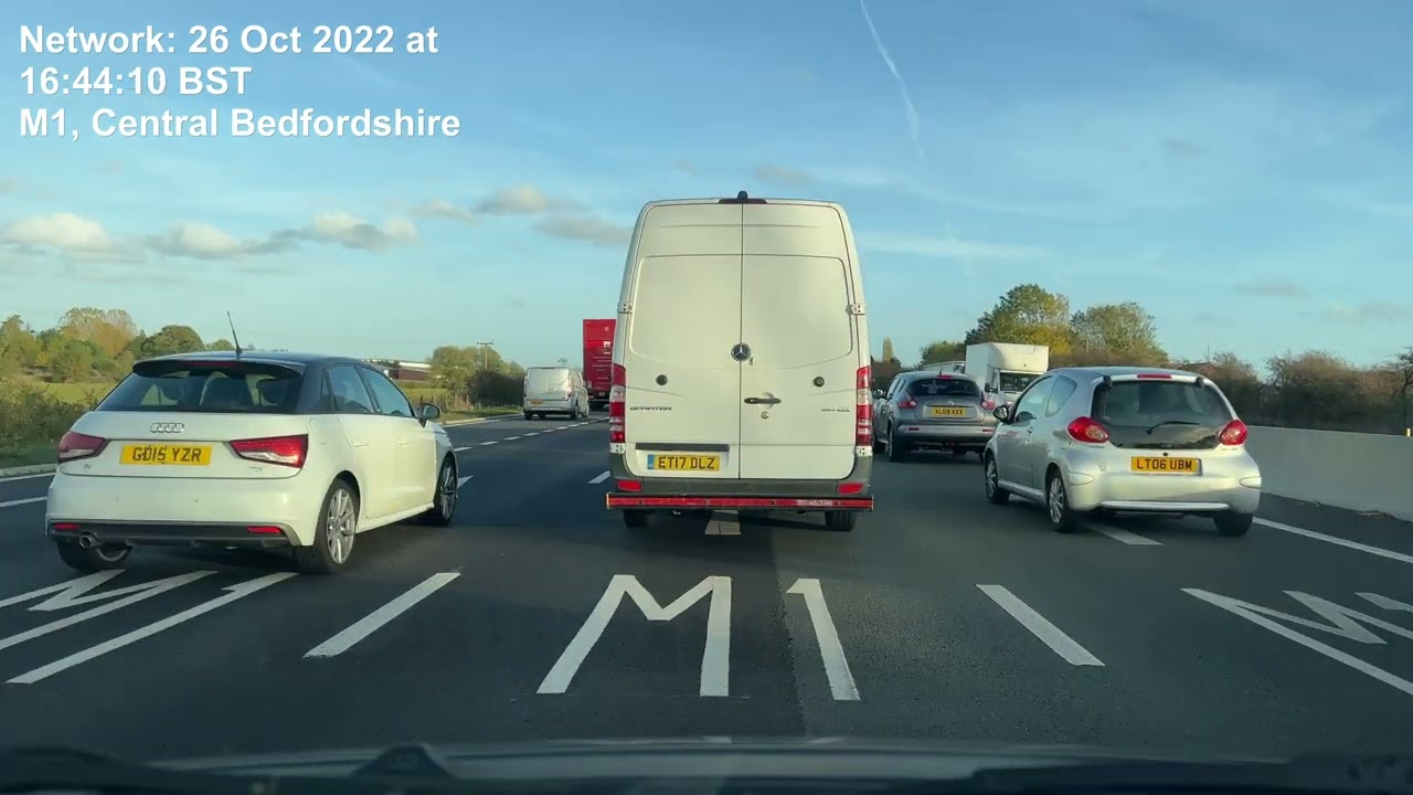 🇬🇧 Car Travel in Rush Hour M1 / M25 / A3 from Milton Keynes to Epsom | No Talking | No Music