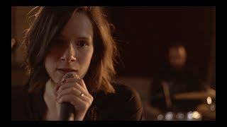 Kalle with acoustic band - Forgiven [live session] chords