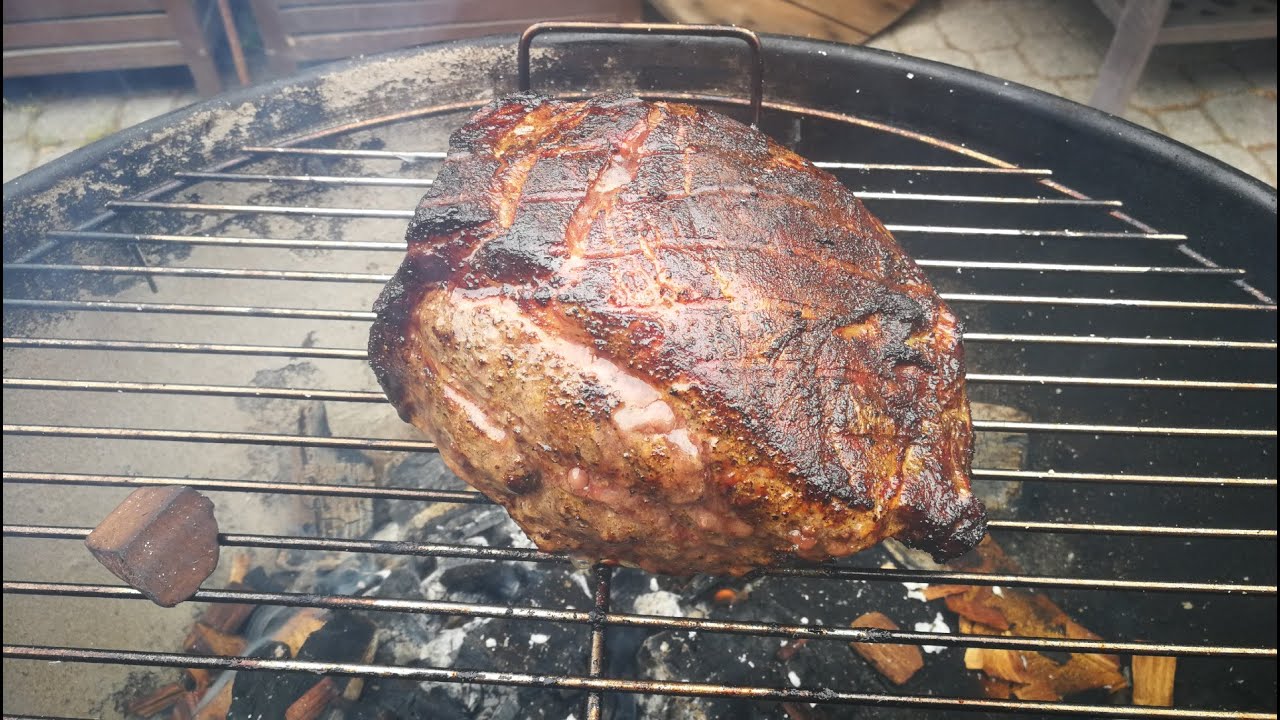 Arrosto di maiale affumicato cotto alla griglia