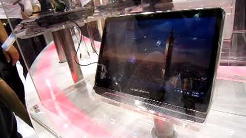 HG - Computex 2010 - Microsoft - Tons and Tons Of Slate Computers!.MOV