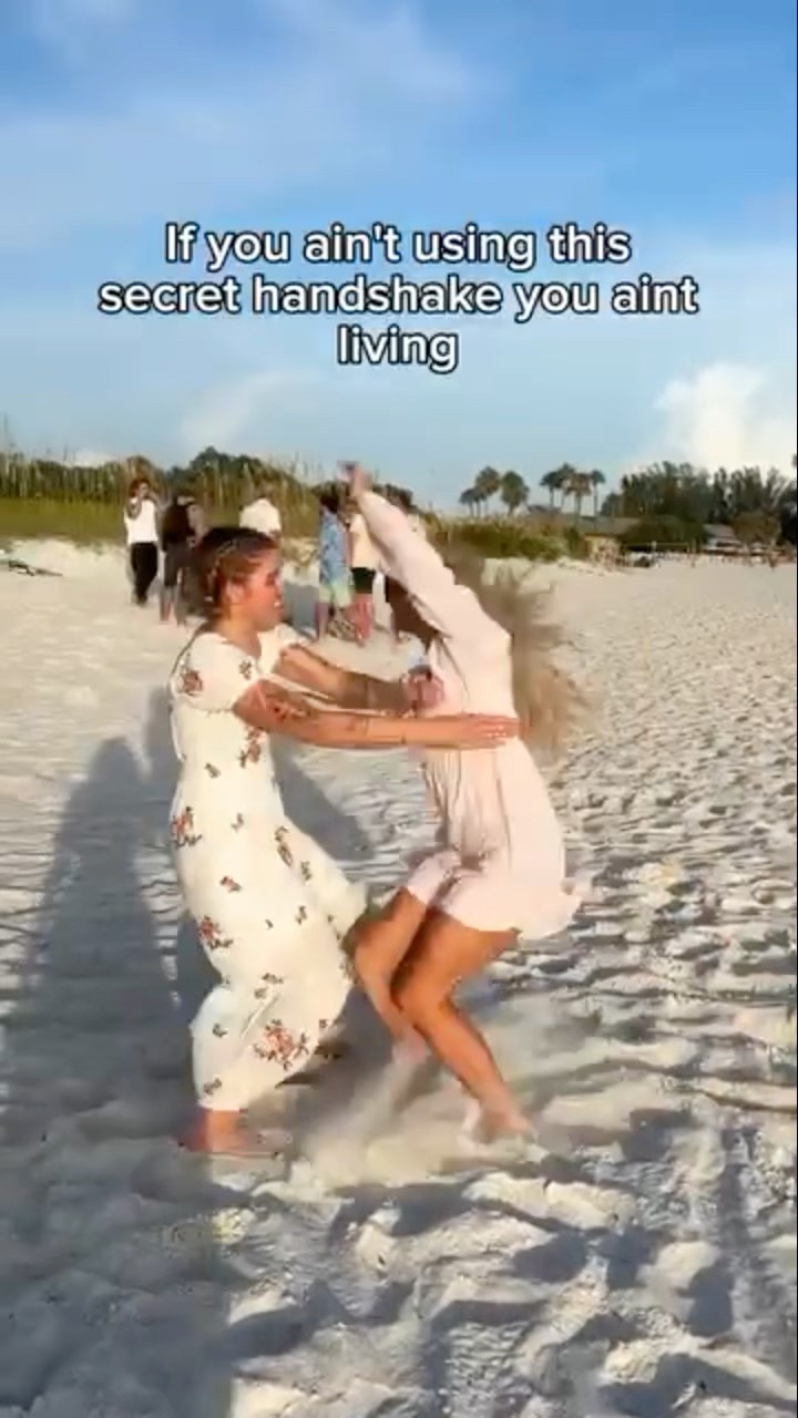 #JasonDeruloTV // Handshake ? #GotPermissionToPost From IG @sallie.gracee #FromTheIslands